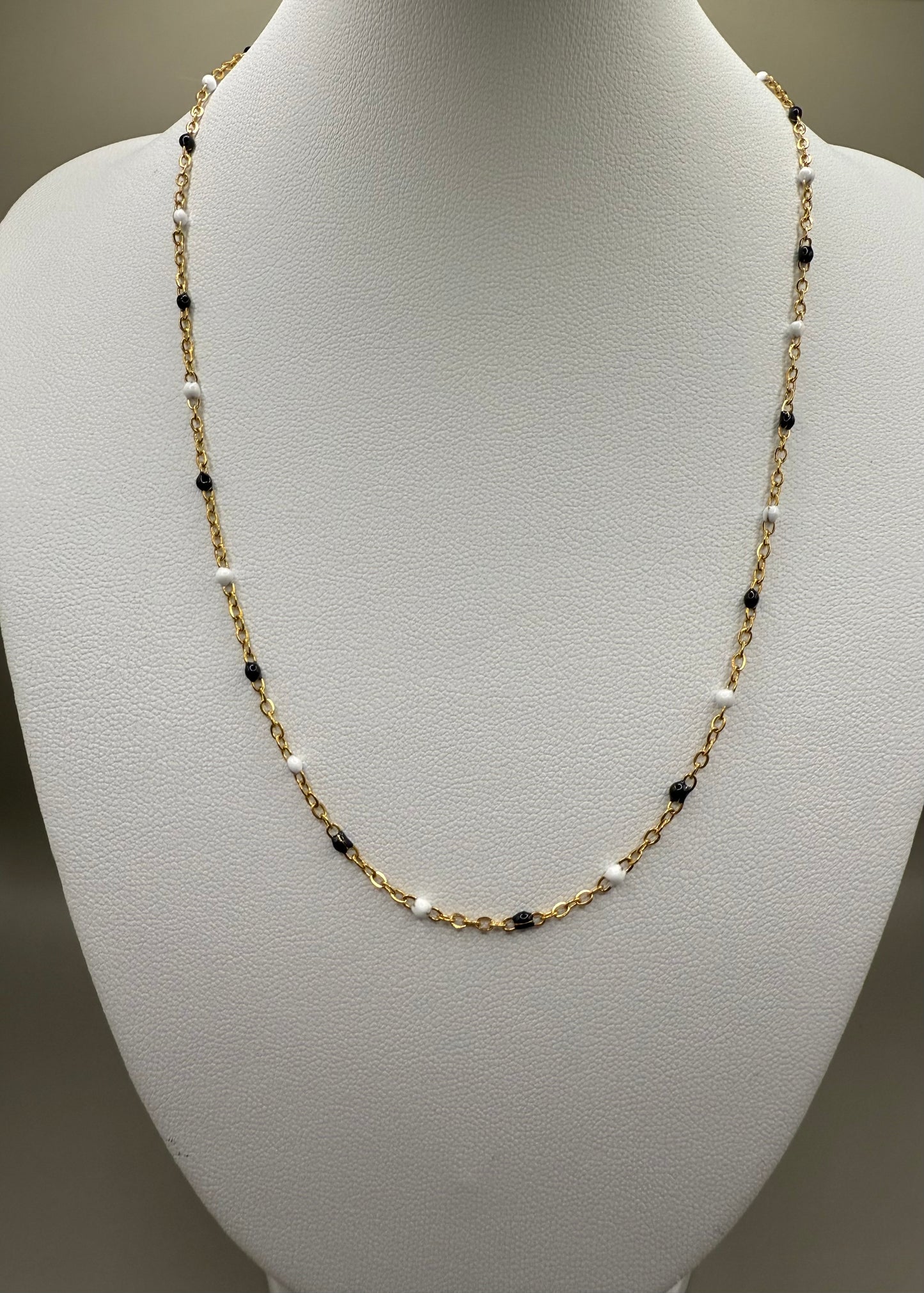 Collier chaîne fine