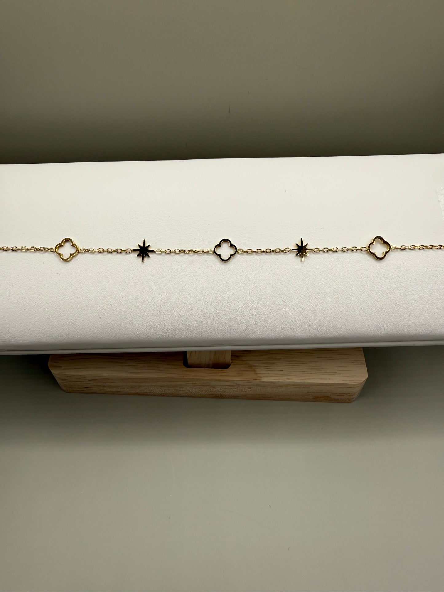 Bracelet trèfle et étoile